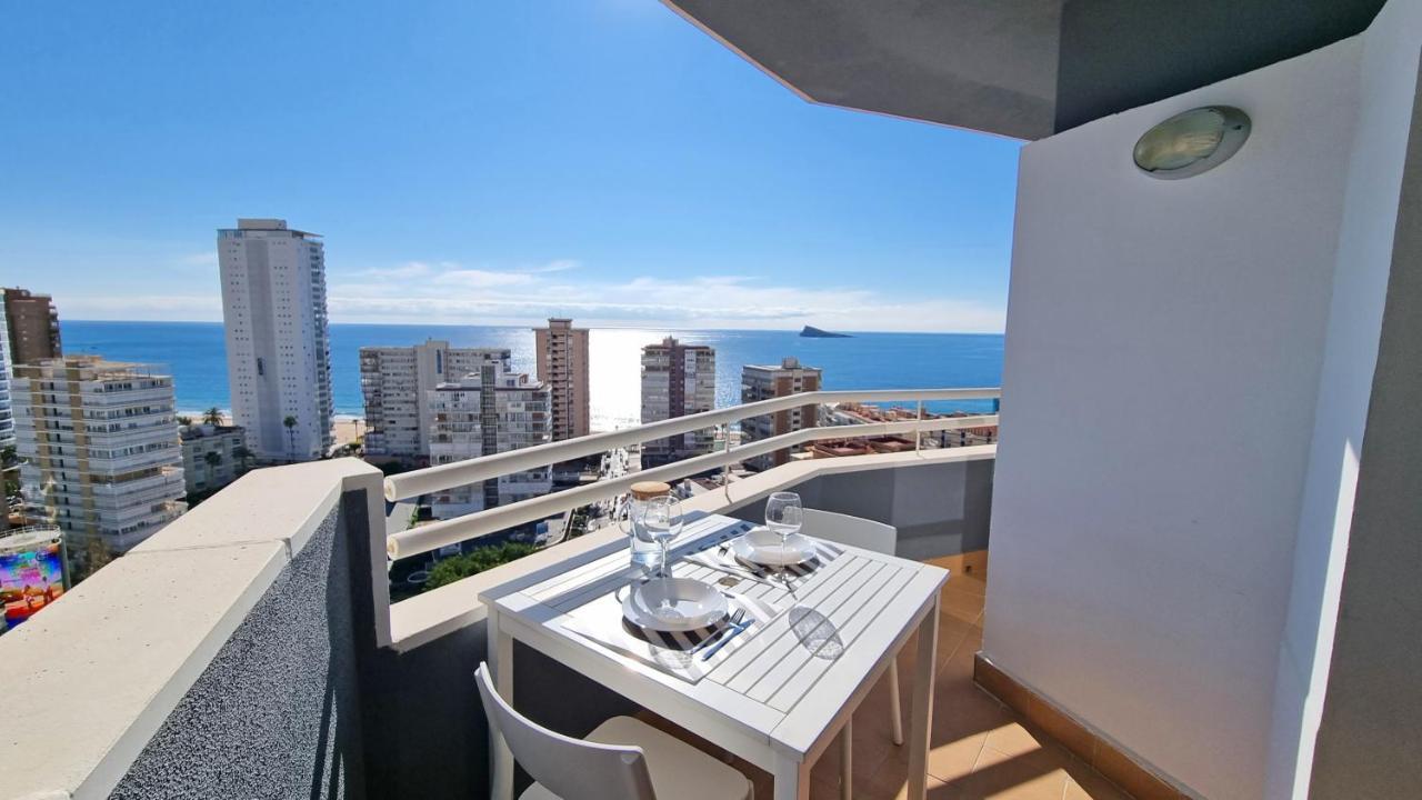En El Centro De Benidorm Y Con Vistas Al Mar Apartment Exterior photo