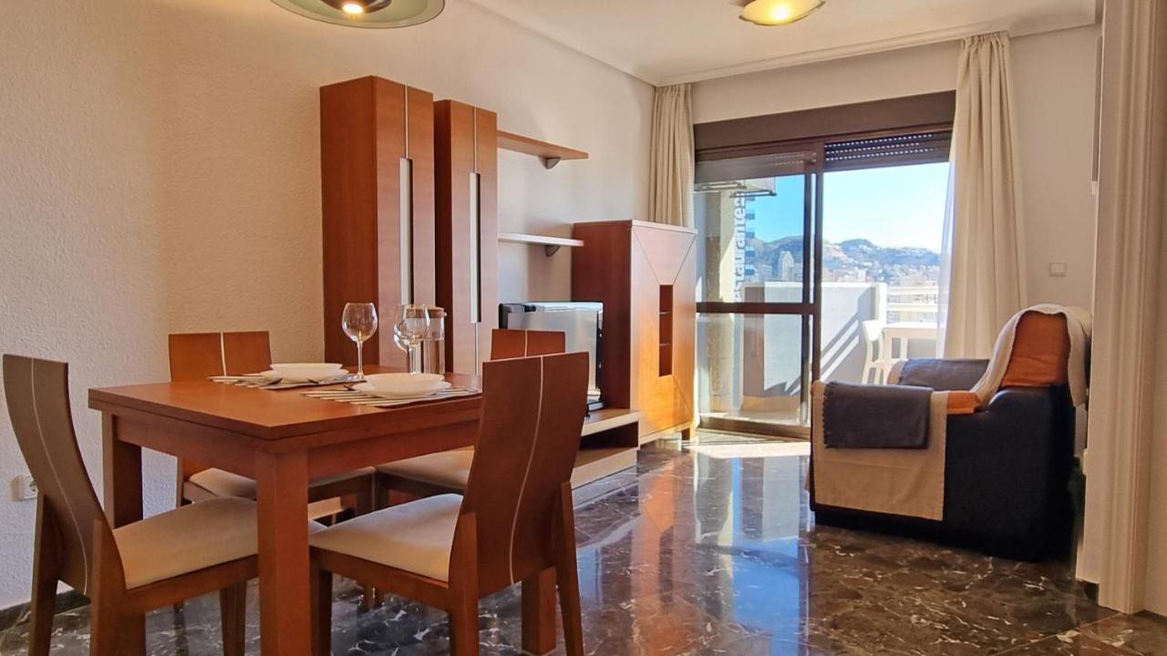 En El Centro De Benidorm Y Con Vistas Al Mar Apartment Exterior photo